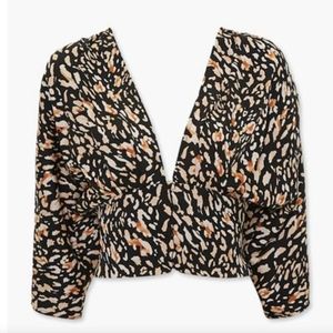 NWTs **Forever 21** Animal Print Buttoned Top. Size Small